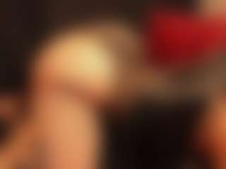RhondaVines's Live Sex Cam Show
