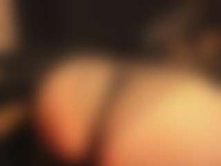 RhondaVines's Live Sex Cam Show