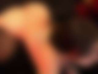 RhondaVines's Live Sex Cam Show