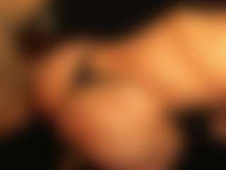 RhondaVines's Live Sex Cam Show