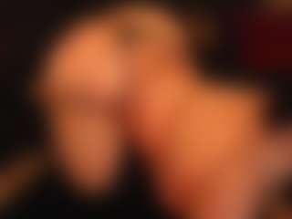 RhondaVines's Live Sex Cam Show