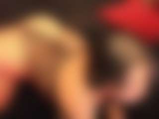 RhondaVines's Live Sex Cam Show