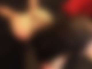 RhondaVines's Live Sex Cam Show