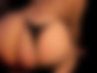 RhondaVines's Live Sex Cam Show