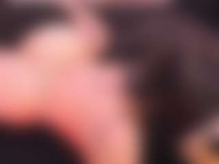 Live cam show with RhondaVines - Fingering Latina on Camsoda | colombia