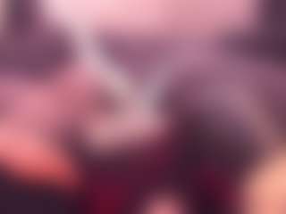 Live cam show with RhondaVines - Squirt on Camsoda