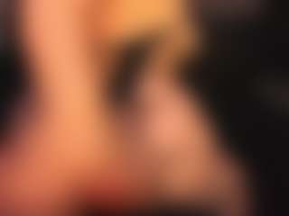 Live cam show with RhondaVines - Big Ass on Camsoda