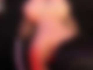 Live cam show with RhondaVines - Fuck on Camsoda