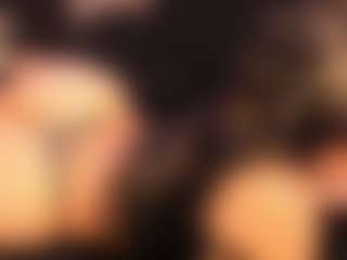 Live cam show with RhondaVines - Foot Fetish Brown Hair on Camsoda
