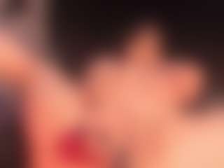 Live cam show with RhondaVines - Anal Lovense on Camming Site