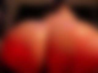 Live cam show with RhondaVines - Blowjob on Camsoda