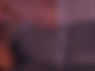 Live cam show with AriaFoster - Average on Camsoda