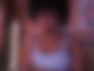 Live cam show with AriaFoster - Petite on Camsoda