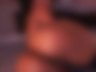 Show de cam en direct avec AriaFoster - Average sur Camsoda
