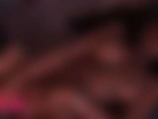 Live cam show with AriaFoster - Ebony HD on Camsoda