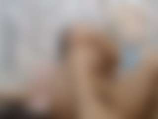 celestesouzalatin's Live Sex Cam Show