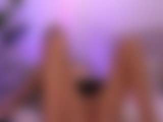 Live cam show with JayJayPink - Green Eyes on TottyGirls