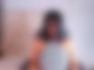 Live cam show with Salma - Granny on StripNow