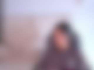 Live cam show with Salma - Ride on camwithhim.com
