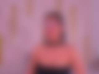 Live cam show with Salma - Seduction on Nude Live Now