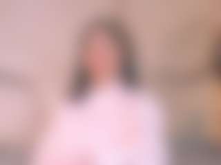 Live cam show with Salma - Roleplay on Camsoda