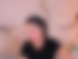 Live cam show with Salma - Interactivetoy on Camversity