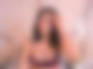 Live cam show with Salma - Ride on CamClone