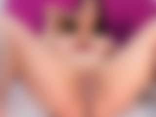 Live cam show with AmbberMoon - Curvy MILF on Dolls Live