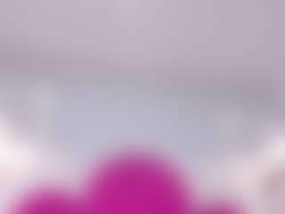 AmbberMoon MILF webcam performer live streaming