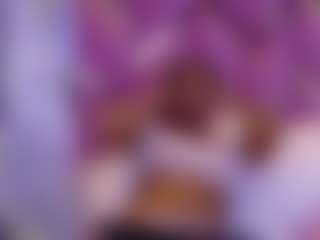 DonnaBeella MILF webcam performer live streaming