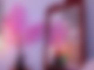 DonnaBeella's Live Sex Cam Show
