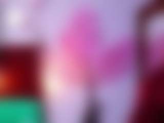 Live cam show with DonnaBeella - Teen (18+) on Instabang