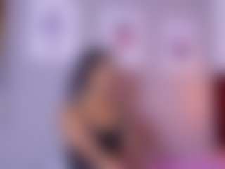 Live cam show with DonnaBeella - Teen (18+) on Milfs Live