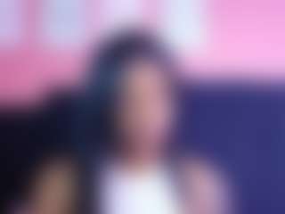 Live cam show with DonnaBeella - Mature on SmokeAndPoke