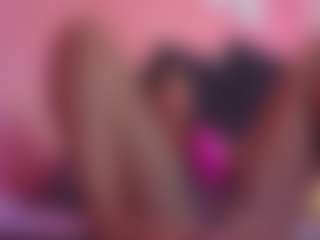 DonnaBeella's Live Sex Cam Show