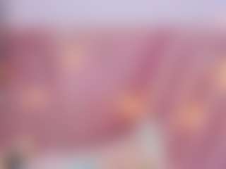 DonnaBeella MILF webcam performer live streaming
