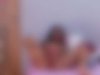 Live cam show with DonnaBeella - Small Tits Teen (18+) on Fling VIP Chat