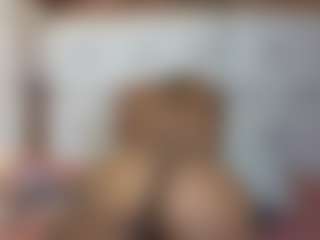 DonnaBeella's Live Sex Cam Show