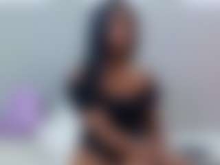 Live cam show with DonnaBeella - MILF Teen (18+) on Cam Slut