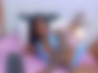 DonnaBeella's Live Sex Cam Show