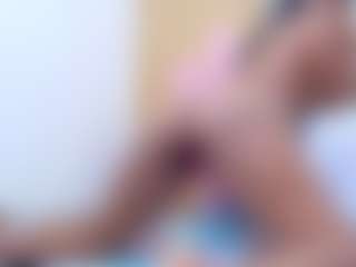 DonnaBeella's Live Sex Cam Show