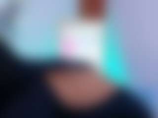 DonnaBeella's Live Sex Cam Show