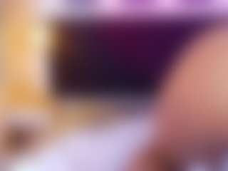 Live cam show with DonnaBeella - BBW on Hubzter Live