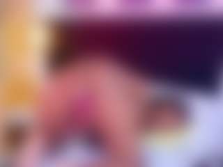 Live cam show with DonnaBeella - Pov on madthumbs