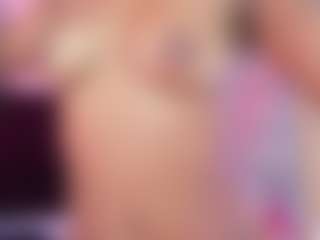 DonnaBeella's Live Sex Cam Show