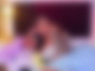 DonnaBeella's Live Sex Cam Show