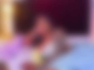 DonnaBeella's Live Sex Cam Show