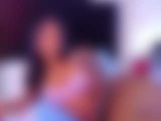 DonnaBeella's Live Sex Cam Show