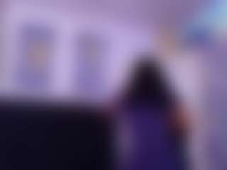 Live cam show with DonnaBeella - MILF Teen (18+) on Camsoda