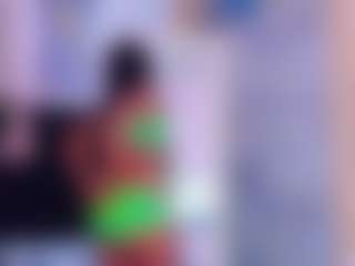 DonnaBeella's Live Sex Cam Show